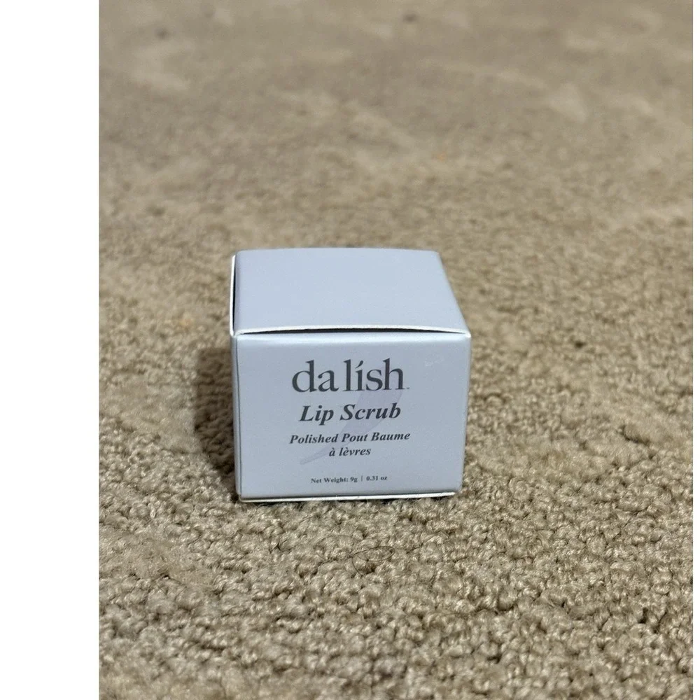 da lish Lip Scrub Polished Pout Baume a levres Vegan Cruelty Free 9g 0.31oz‎ NEW